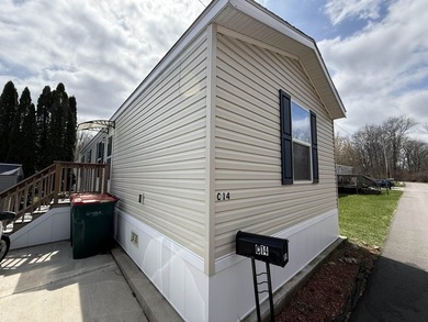 Beach Home For Sale in Oak Creek, Wisconsin