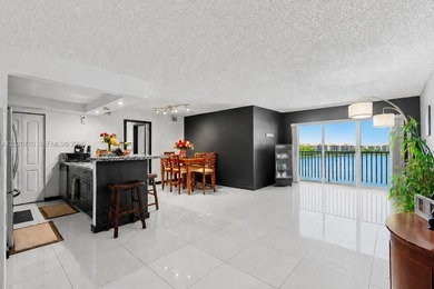 Beach Condo For Sale in Miami, Florida