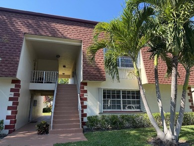 Beach Condo For Sale in Lighthouse Point, Florida