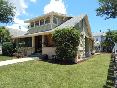 Beach Townhome/Townhouse For Sale in St. Petersburg, Florida