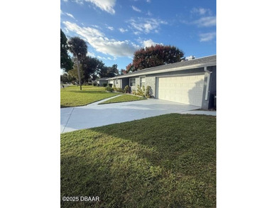 Beach Home Sale Pending in Daytona Beach, Florida