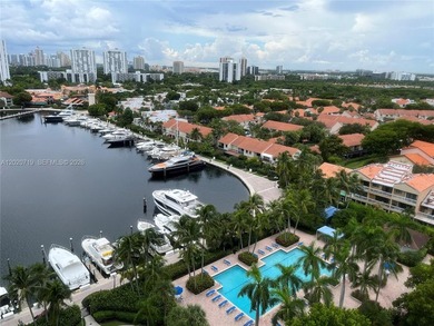Beach Condo For Sale in Aventura, Florida