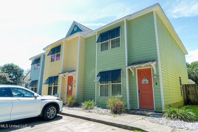 Beach Condo For Sale in Bay Saint Louis, Mississippi