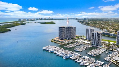 Beach Condo For Sale in North Palm Beach, Florida