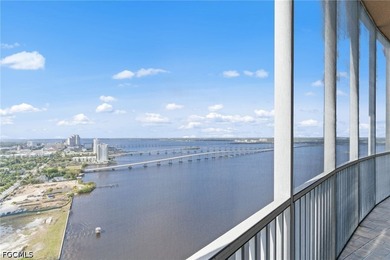 Beach Condo For Sale in Fort Myers, Florida