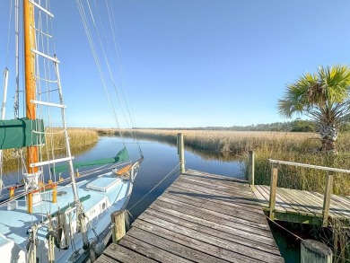 Beach Home Sale Pending in Apalachicola, Florida