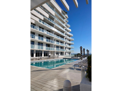 Beach Condo For Sale in Miami, Florida