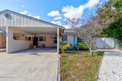Beach Townhome/Townhouse For Sale in Ormond Beach, Florida