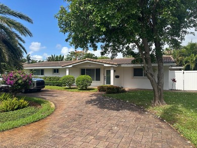Beach Home For Sale in Lighthouse Point, Florida
