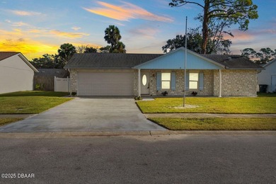 Beach Home For Sale in Daytona Beach, Florida