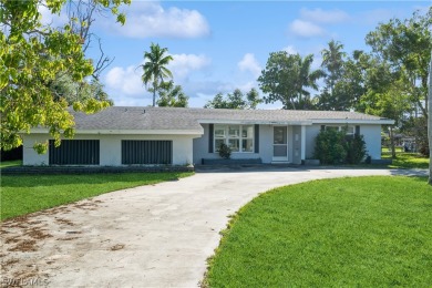 Beach Home For Sale in Fort Myers, Florida