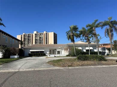 Beach Home Sale Pending in Clearwater Beach, Florida