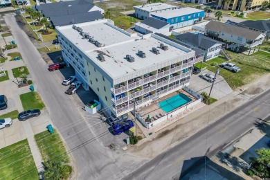 Beach Condo For Sale in Garden City Beach, South Carolina