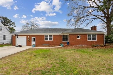 Beach Home For Sale in Hampton, Virginia