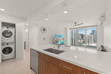 Beach Condo For Sale in Honolulu, Hawaii