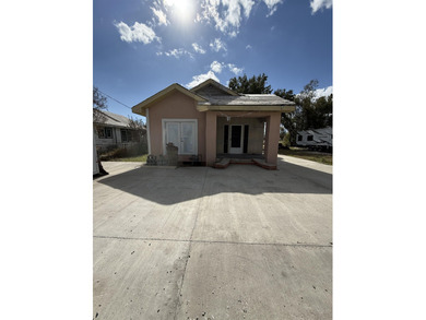 Home For Sale in Houma image photo picture