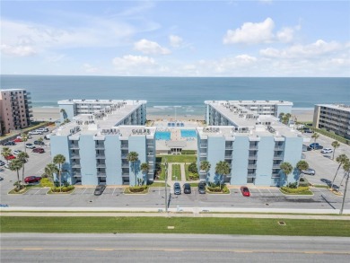 Beach Condo For Sale in New Smyrna Beach, Florida