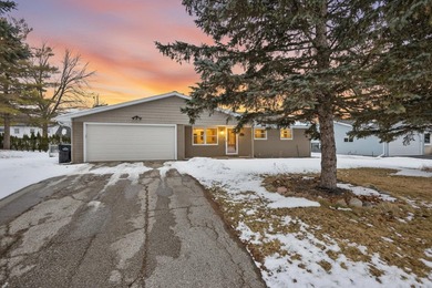 Beach Home For Sale in Sturgeon Bay, Wisconsin