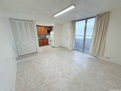 Beach Condo For Sale in Honolulu, Hawaii