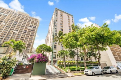 Beach Condo For Sale in Honolulu, Hawaii