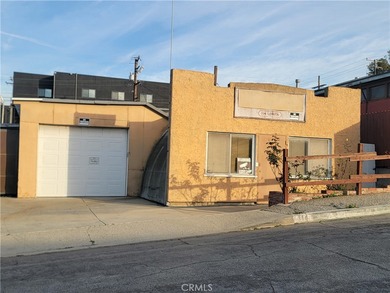 Beach Commercial Sale Pending in El Segundo, California