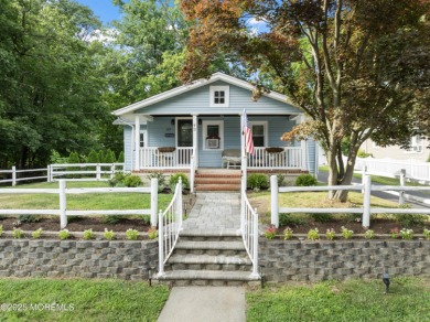 Beach Home Sale Pending in Leonardo, New Jersey