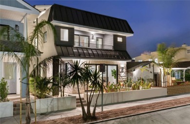 Beach Home For Sale in Newport Beach, California