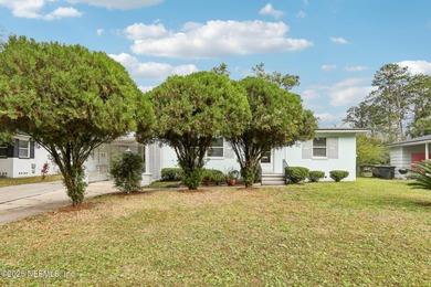 Beach Home Active Under Contract in Jacksonville, Florida