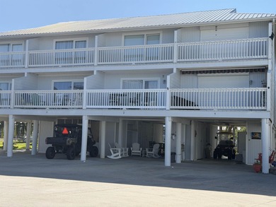 Beach Home For Sale in Grand Isle, Louisiana