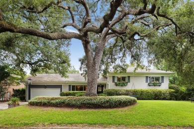 Beach Home For Sale in Charleston, South Carolina