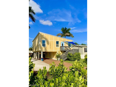 Beach Home For Sale in Fort Myers, Florida