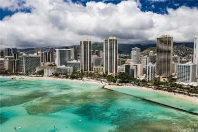 Beach Condo For Sale in Honolulu, Hawaii