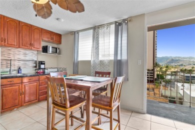 Beach Condo For Sale in Honolulu, Hawaii