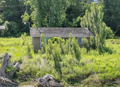 Beach Home For Sale in Brussels, Wisconsin
