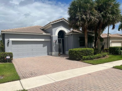 Beach Home For Sale in Boynton Beach, Florida