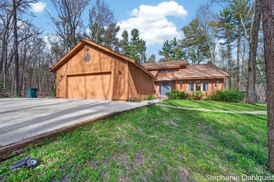 Beach Home For Sale in Muskegon, Michigan