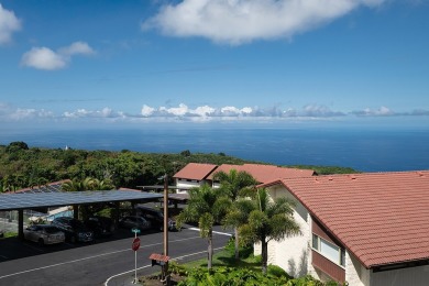 Beach Condo For Sale in Holualoa, Hawaii