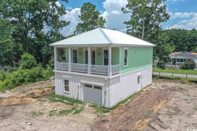 Beach Home For Sale in Murrells Inlet, South Carolina