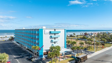 Beach Condo For Sale in Daytona Beach, Florida