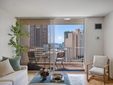 Beach Condo For Sale in Honolulu, Hawaii