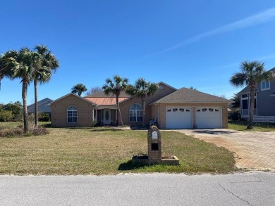 Beach Home For Sale in Port St Joe, Florida