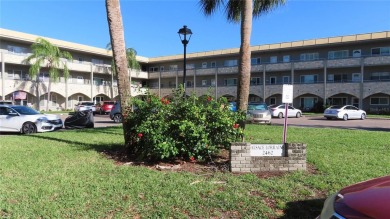 Beach Condo For Sale in Clearwater, Florida