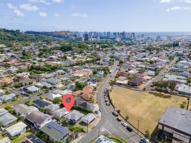 Beach Home For Sale in Honolulu, Hawaii