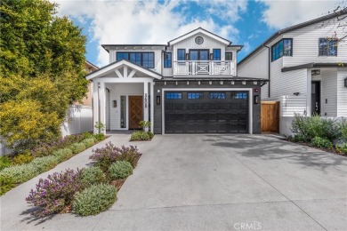 Beach Home For Sale in Manhattan Beach, California