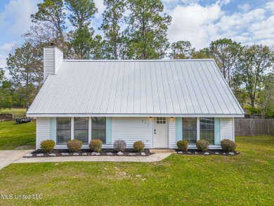 Beach Home For Sale in Bay Saint Louis, Mississippi