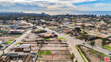 Beach Lot For Sale in Pacific Palisades, California