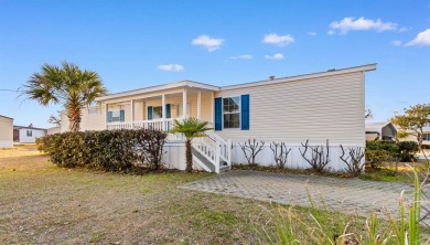 Beach Home For Sale in North Myrtle Beach, South Carolina
