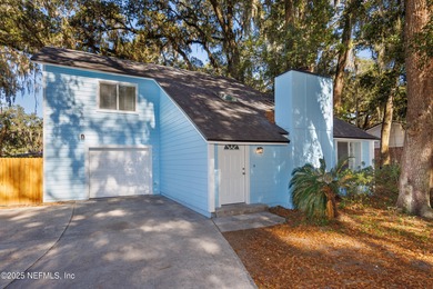 Beach Home Active Under Contract in Jacksonville, Florida