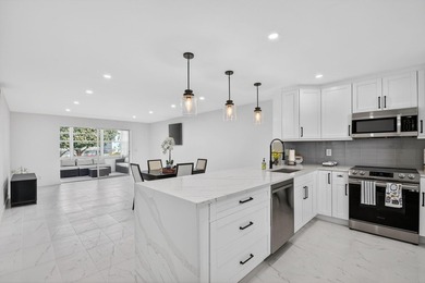 Beach Condo For Sale in Boynton Beach, Florida