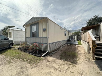 Beach Home For Sale in Myrtle Beach, South Carolina